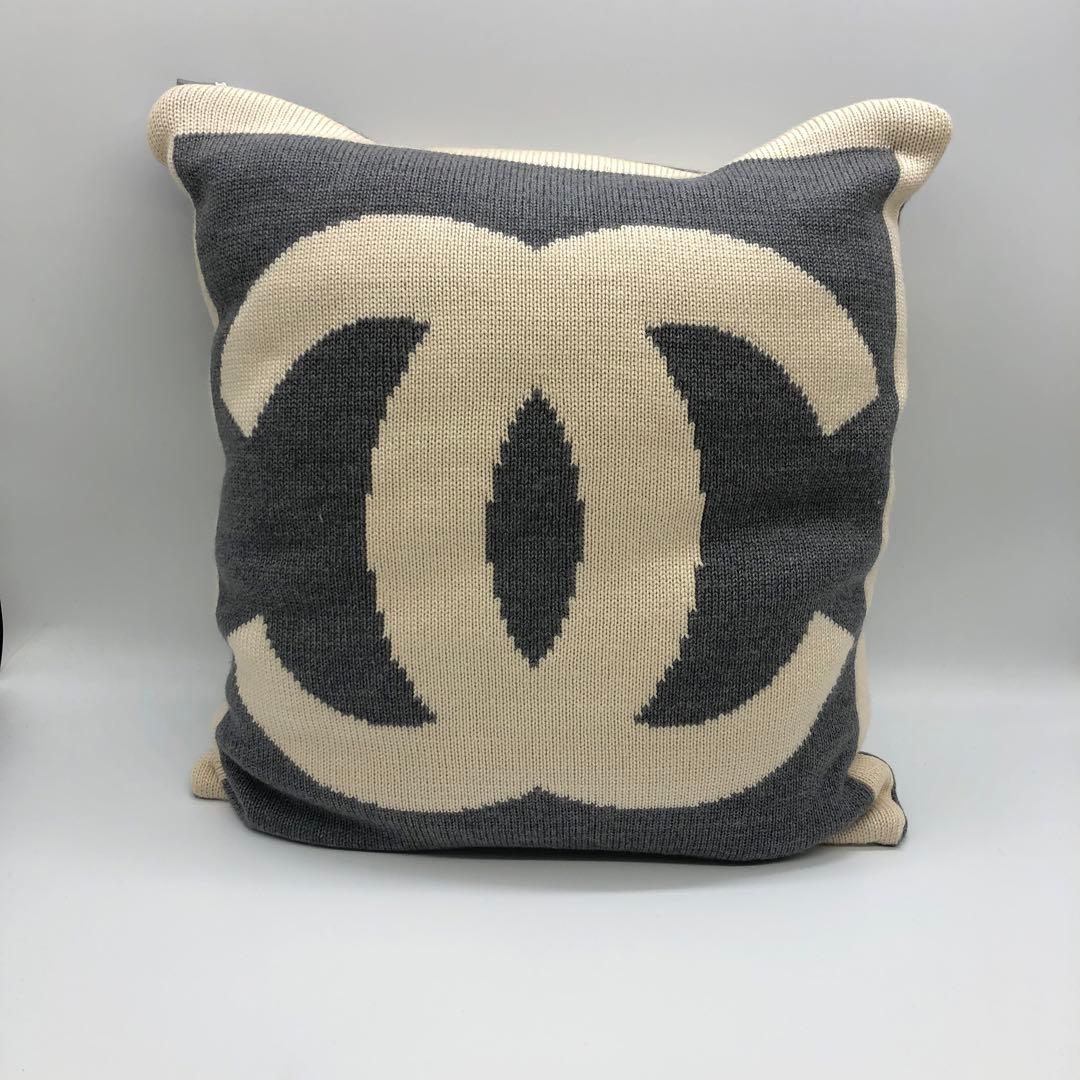 シャネル　クッション　ココマーク　15O2208R