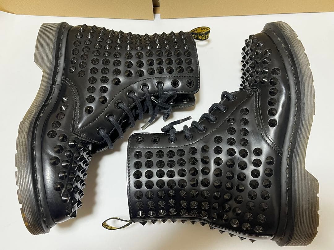 ドクターマーチン 24cm 8ホール スタッズ　Dr.Martens