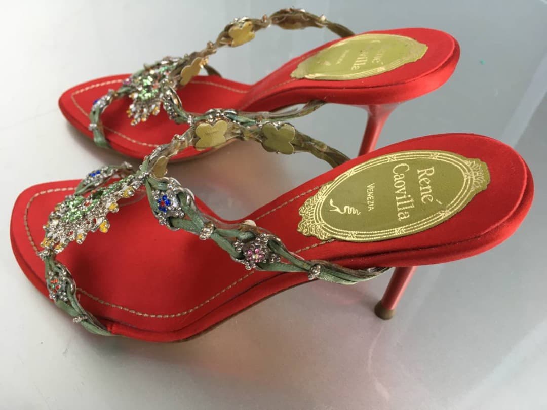 返品可　美品 レネカオビラ ドレスシューズ サンダル ミュール ハイヒール 赤