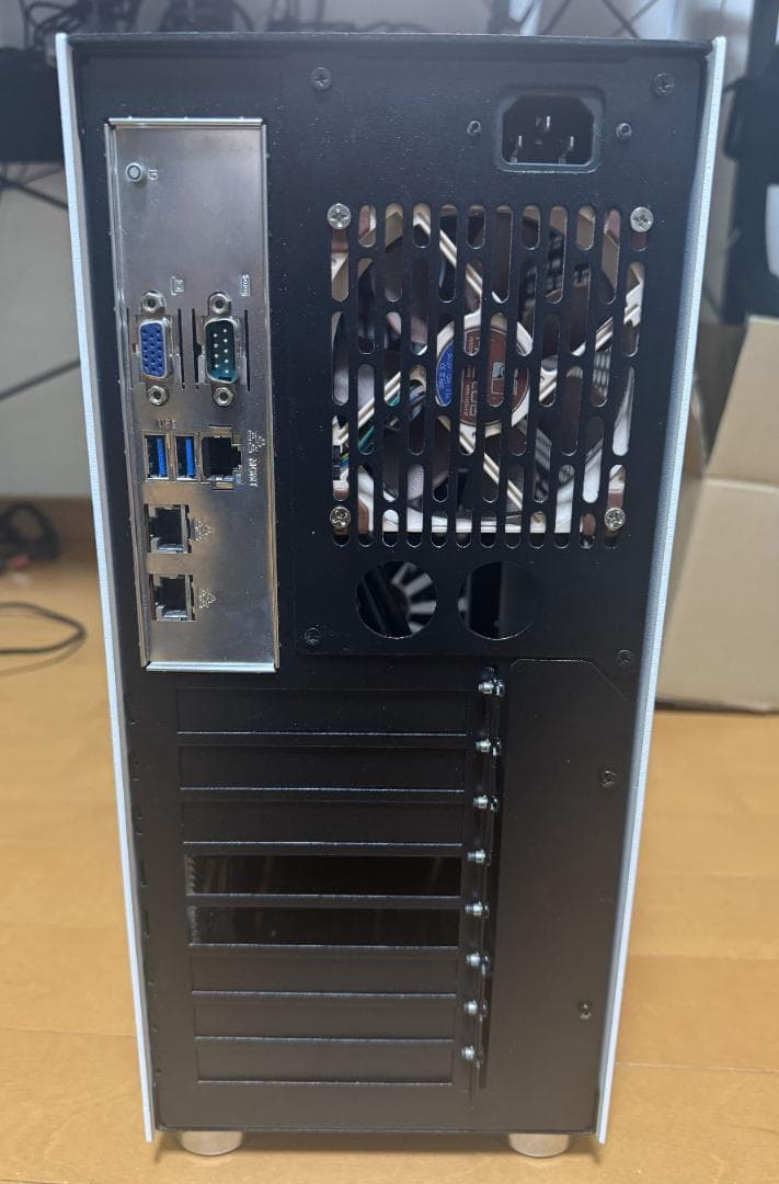 P*人様 デスクトップPC EPYC7702P(64コア128スレッド) メモリ