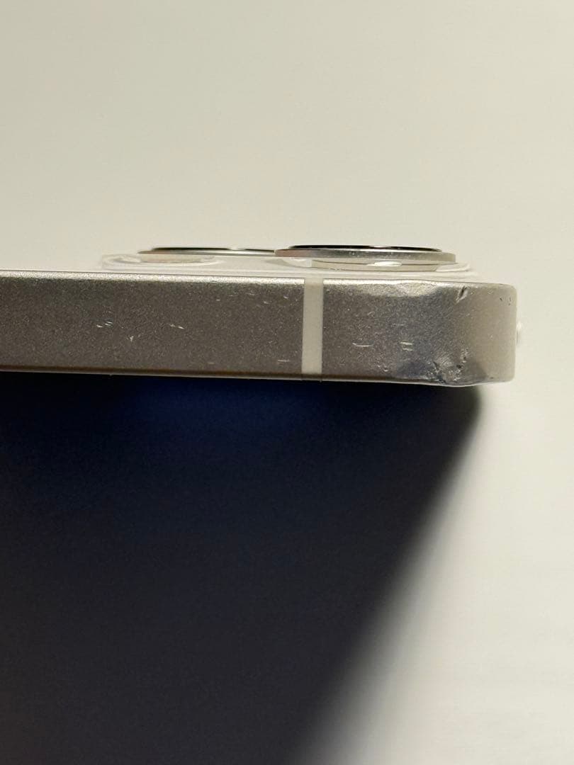 iphone 13 256GB 製造国：中国