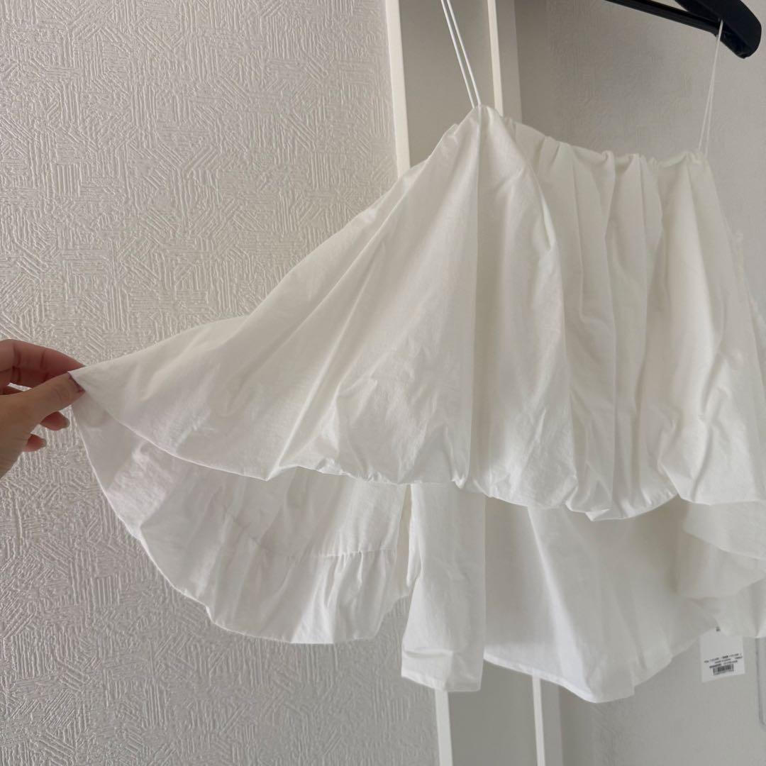 【新品タグ付き】etre tokyo ナローストラップバルーンキャミ