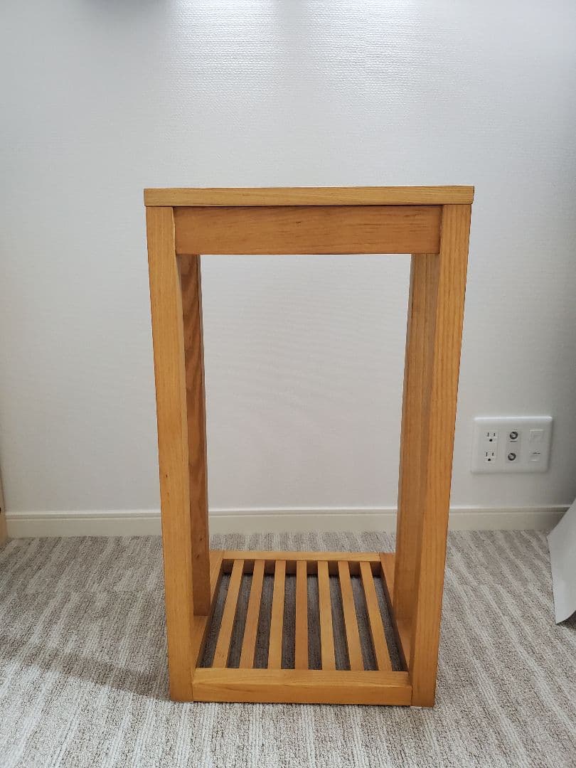 アクタス　アッシュ材　サイドテーブル　天然木