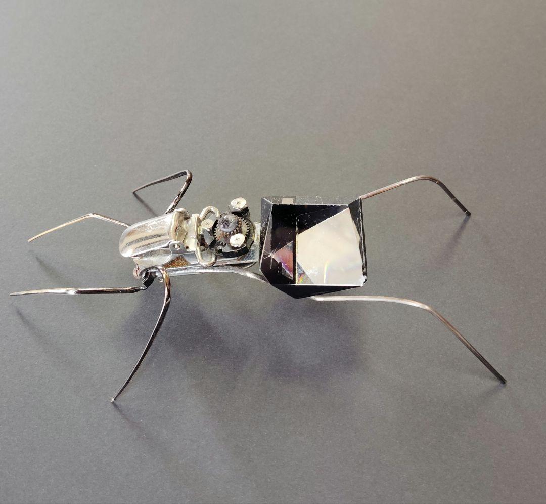 金属製昆虫型アート作品 スチームパンクP02