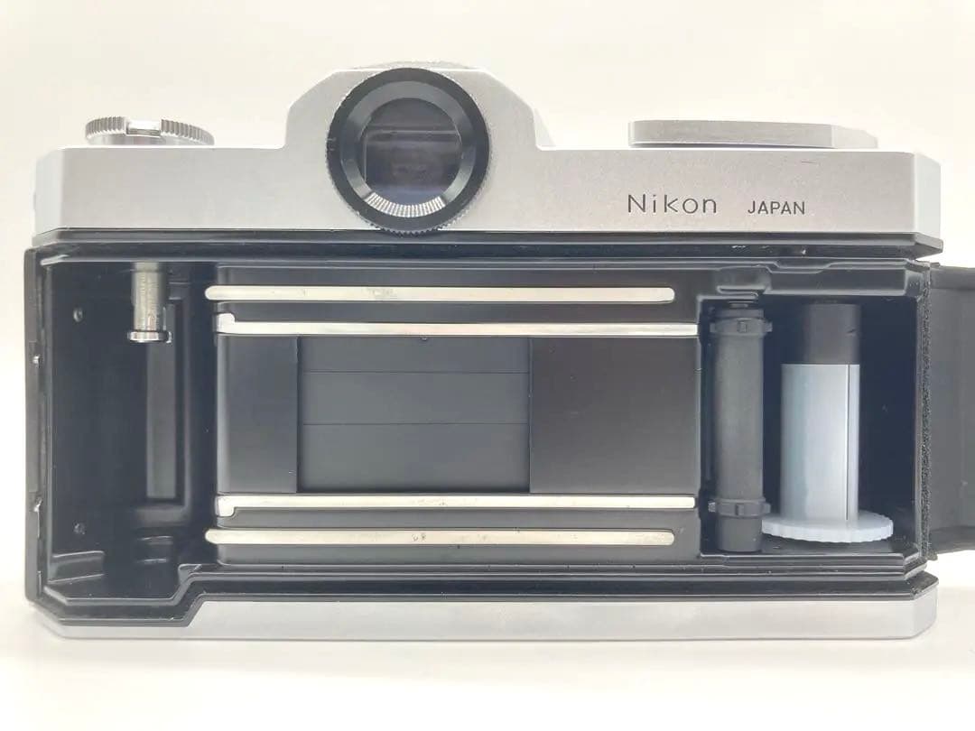 Nikomat FTN 一眼レフカメラ 50mm f/1.4 レンズ付き