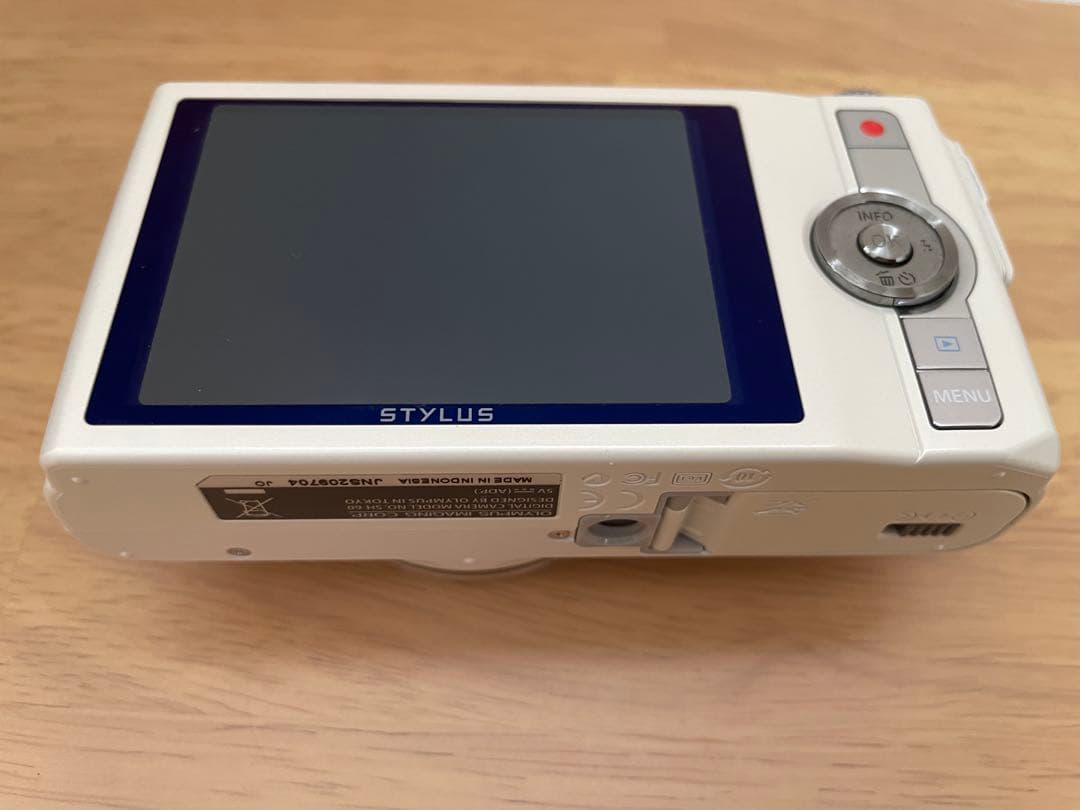 OLYMPUS STYLUS SH-60 24倍ズーム