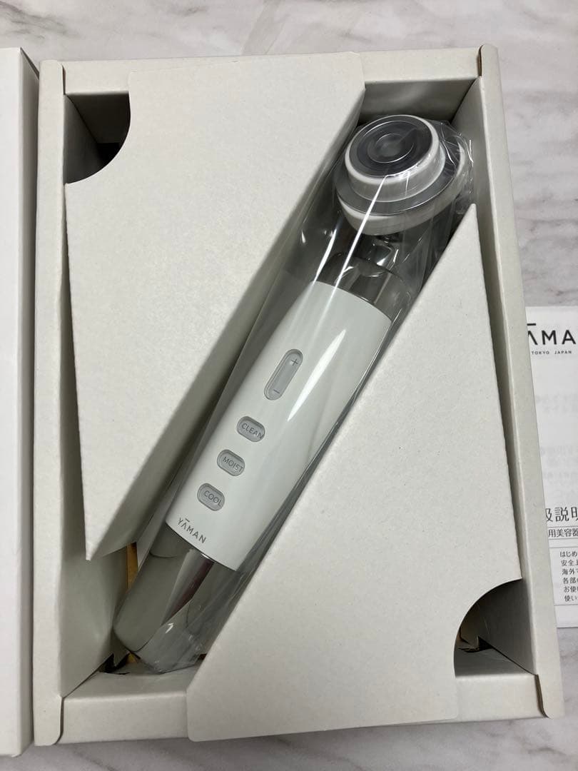 未使用品★YAMAN　ヤーマン　家庭用美容器　ブライトリフト　HRF-40S