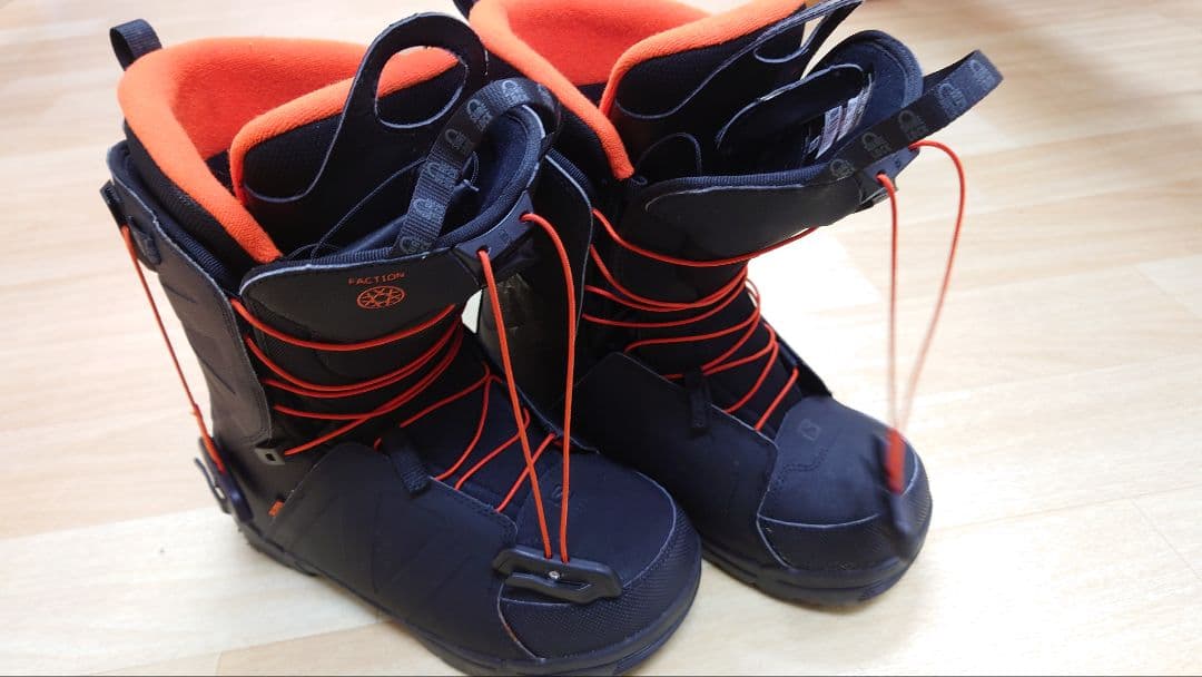＊美品Salomon 　FACTION スノーボードブーツ 黒サイズ26.5cm