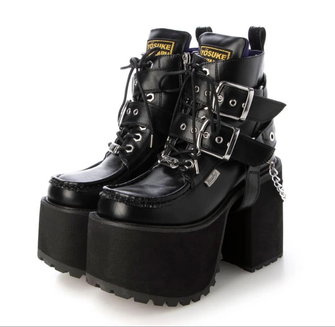 YŌSUKE 厚底ブラックブーツ
