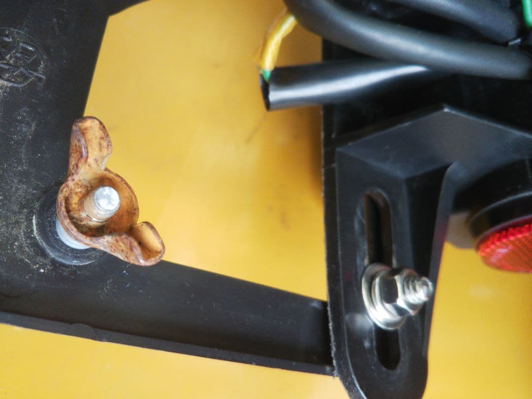 メトロポリタン テールランプ 中古 スクーピー