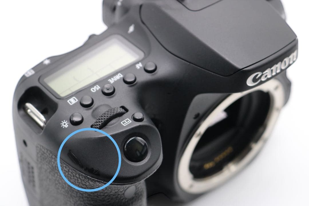 美品 【Canon EOS 90D ダブルレンズセット】 Wi-Fi搭載