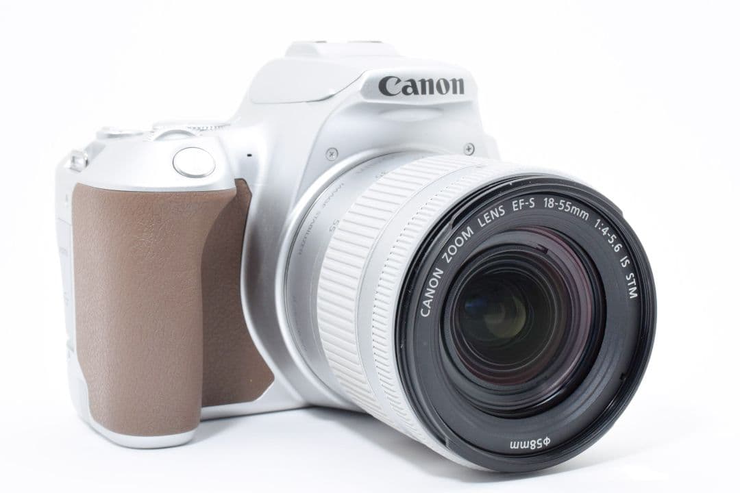 カメラバッグ付き✨Canon EOS KissX10✨シルバー シングルレンズ