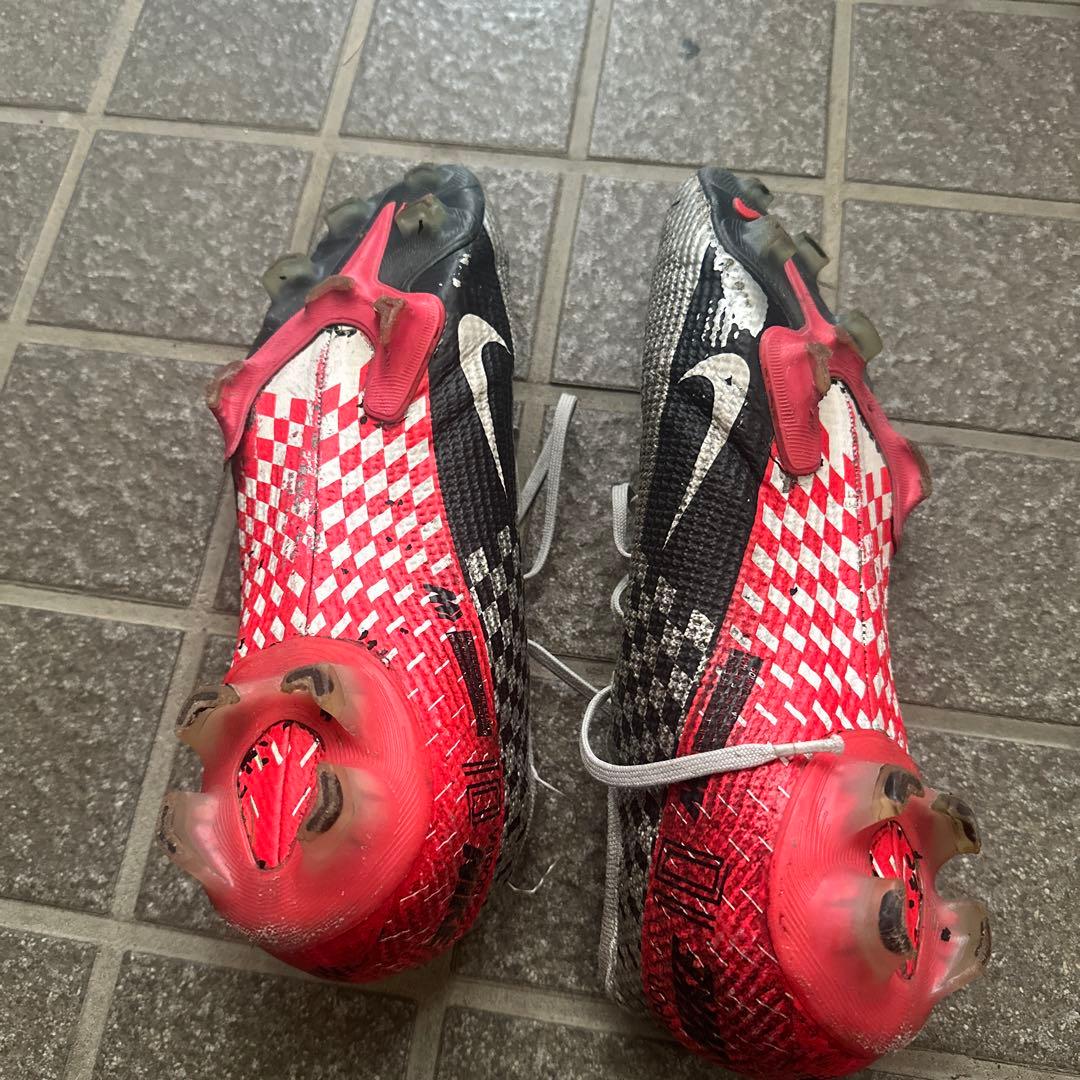 ナイキサッカースパイク　　 海外限定モデル