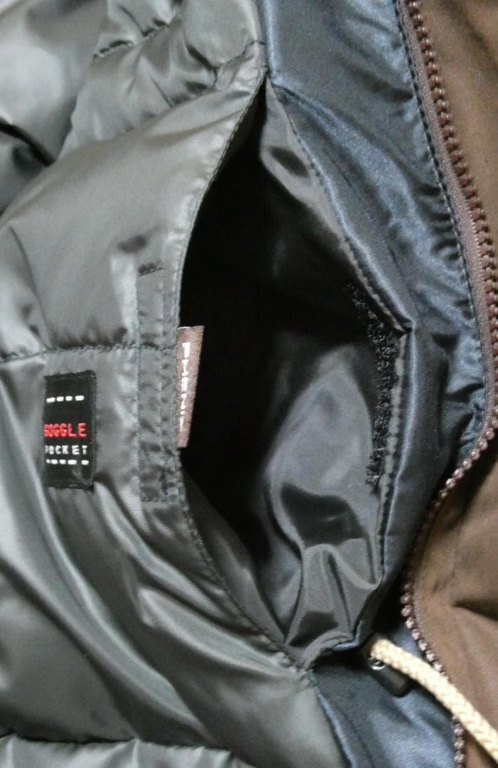 【1回使用のみ美品】phenix フェニックス メンズスキーウェア 上下セット