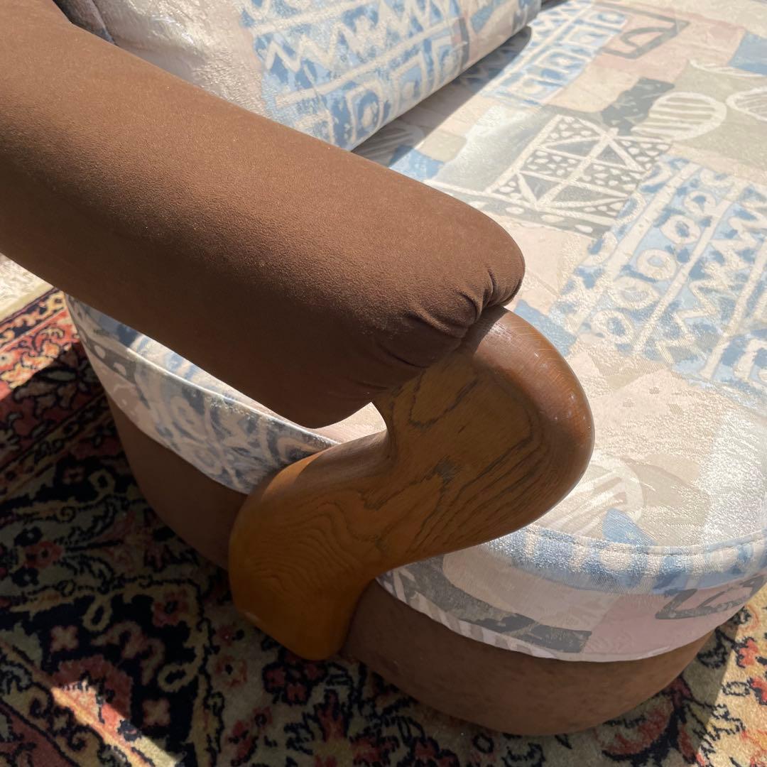 ラブソファ　ソファ2人用　総柄　おそらくチターノ