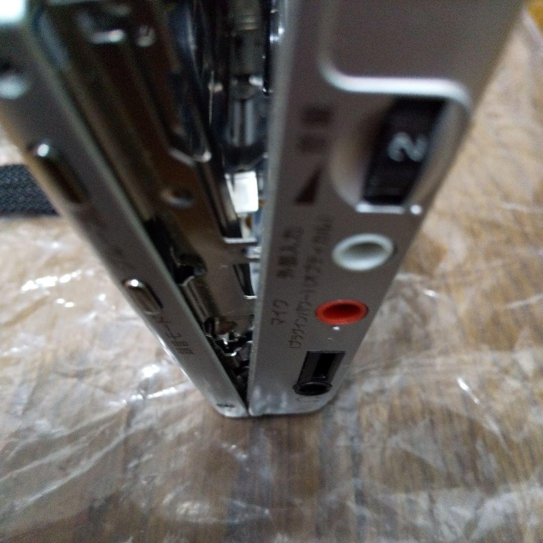 送料込匿名配送ソニーポータブルMDプレーヤーMZ-B10 MDLP対応　本体のみ