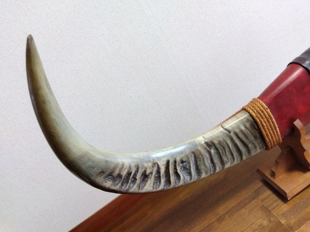 水牛の角の置物　希少　ビンテージ　骨董品　手渡し可（値引）