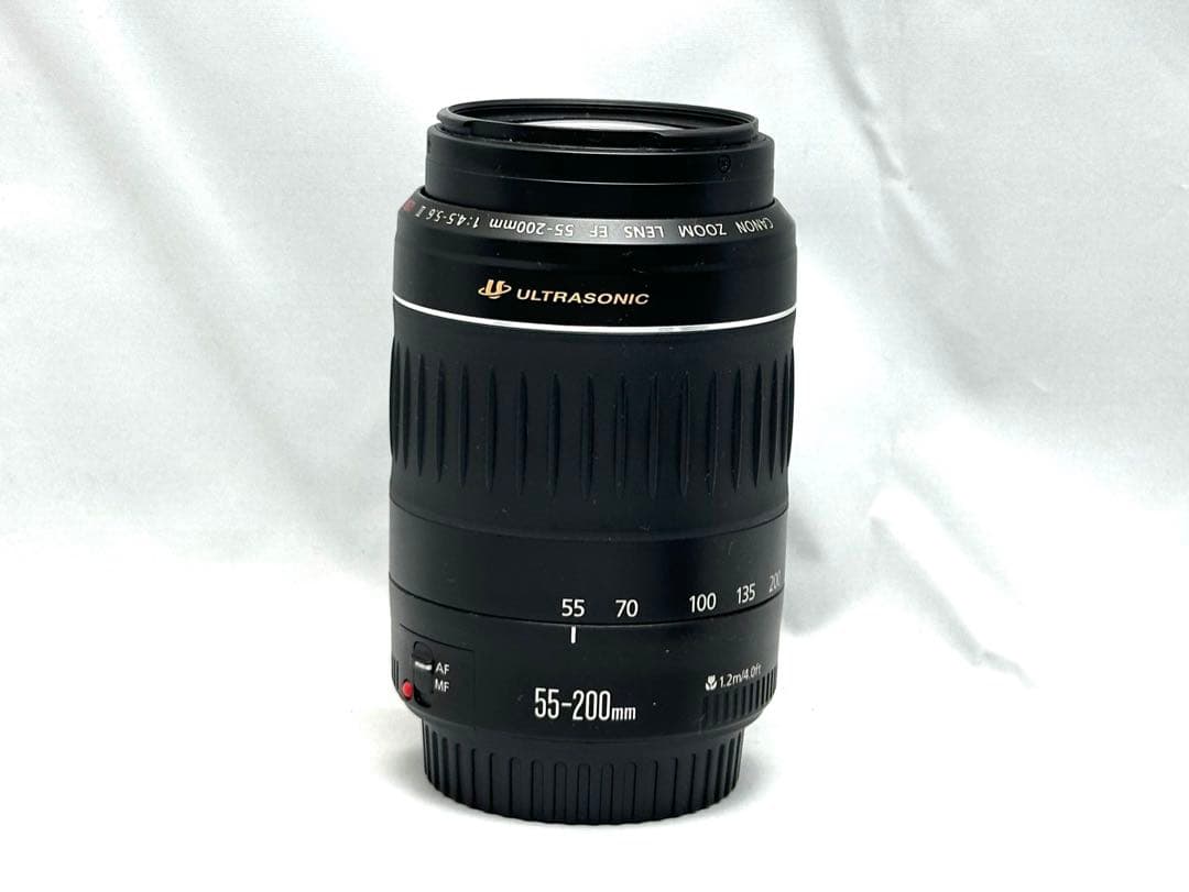 Canon EOS 8000D ダブルズームレンズキット♪