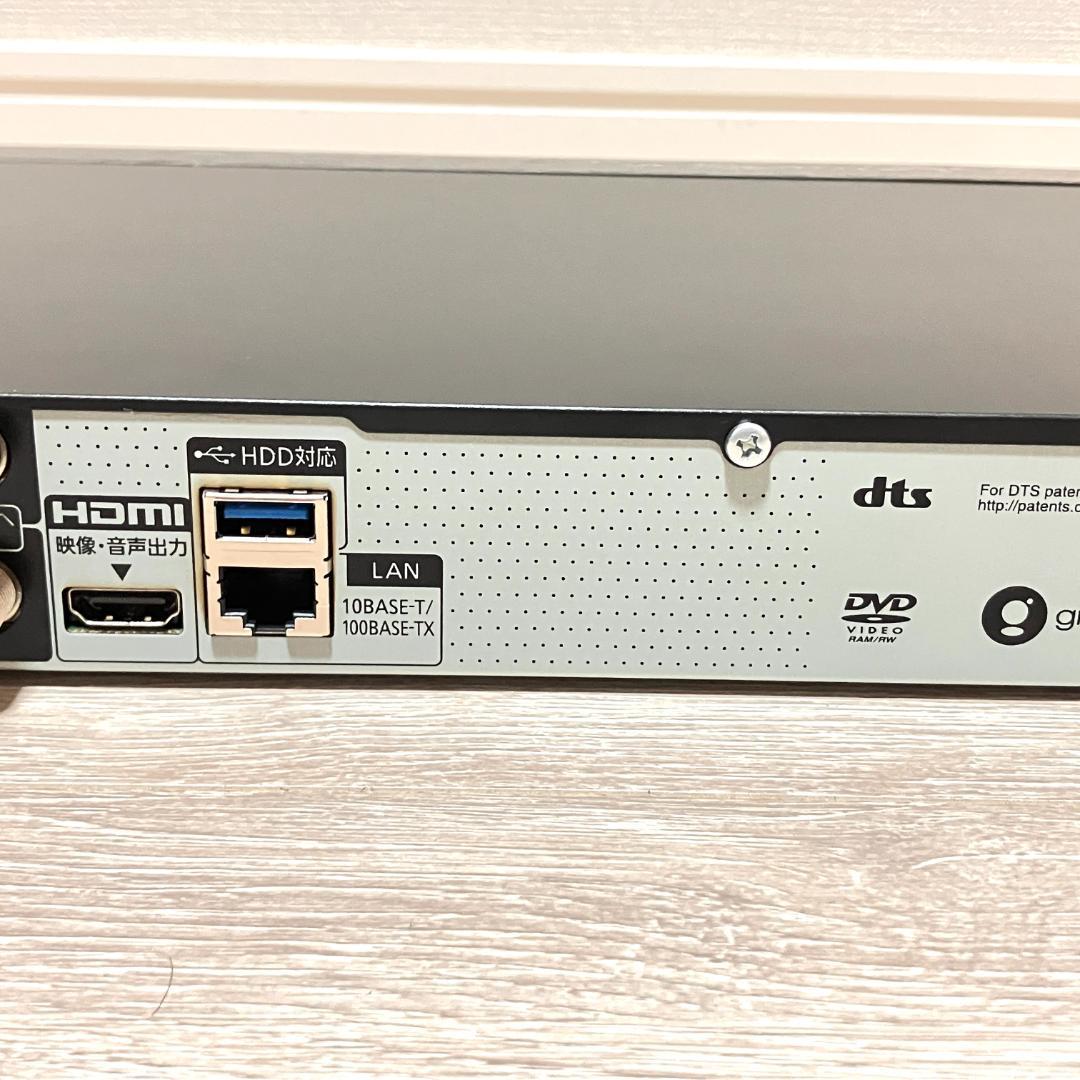 Panasonic ブルーレイレコーダー DMR-2W101 2022年製