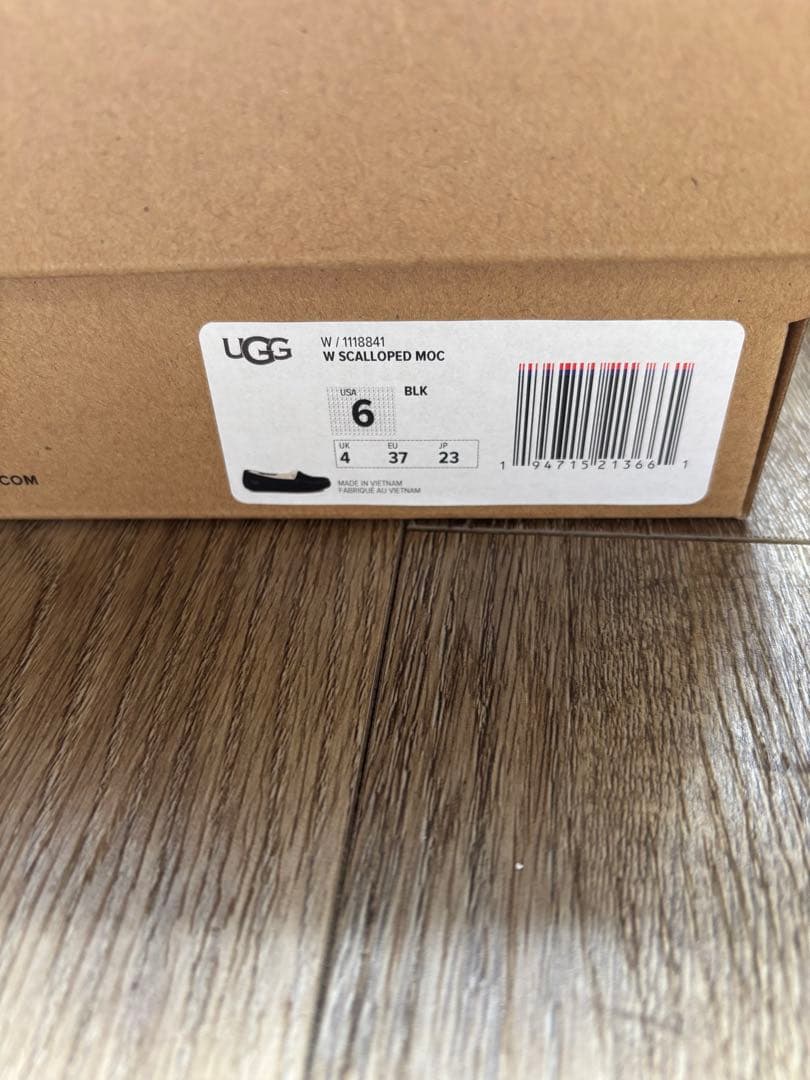 即日発送♡UGG モカシン　スカラップ　アンスレー　黒