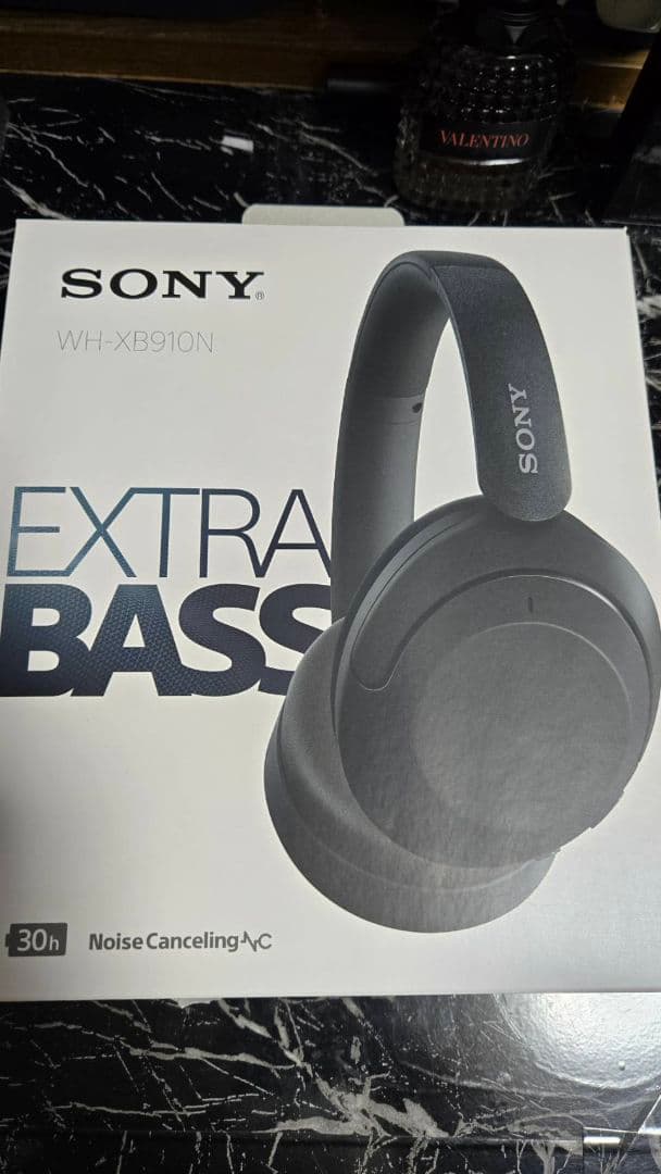 SONY ノイズキャンセリングワイヤレスヘッドホン WH-XB910N