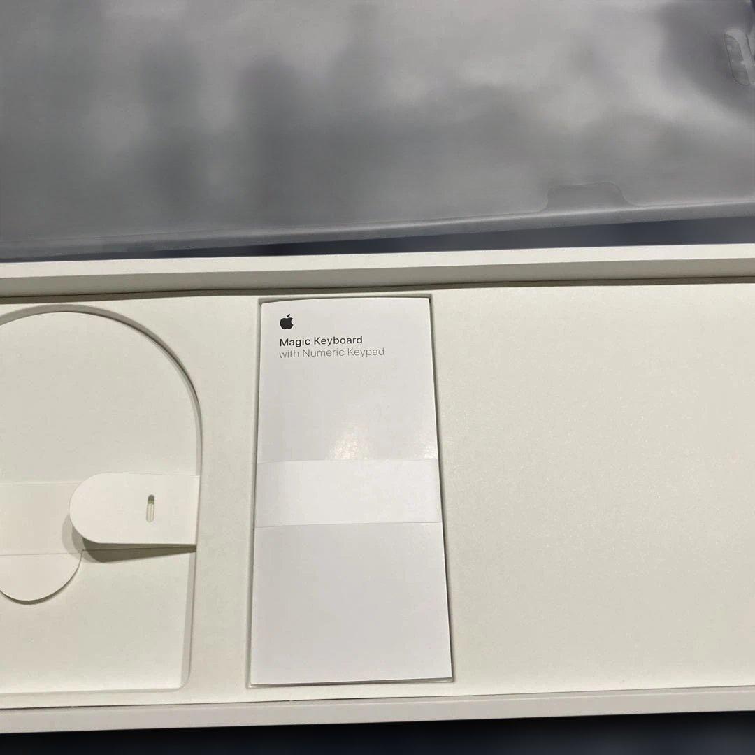 Magic Keyboard A1843 型番 MRMH2J/A jis配列