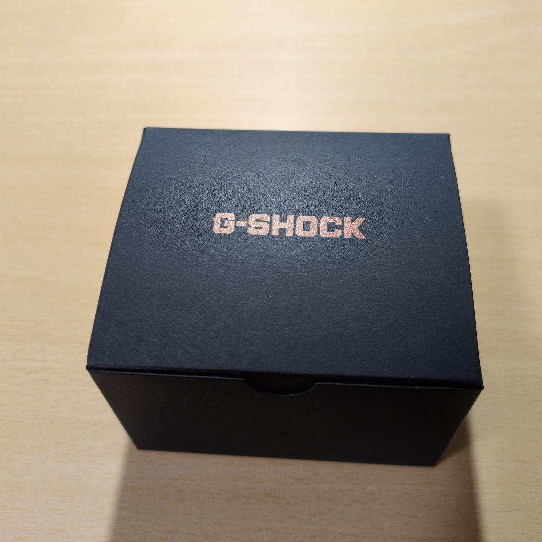 新品　未使用　G-SHOCK DW5600-9R イエロー