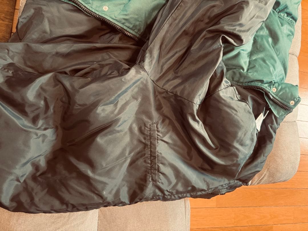 NIKE ダウンジャケット 緑 ビッグシルエット グリーン