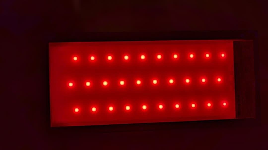 Chihiros WRGB II 30 + 吊り下げ金具