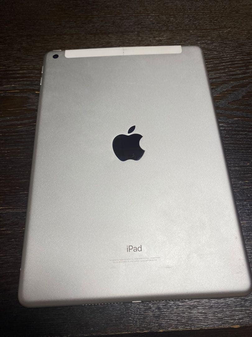 ipad 第6世代　本体