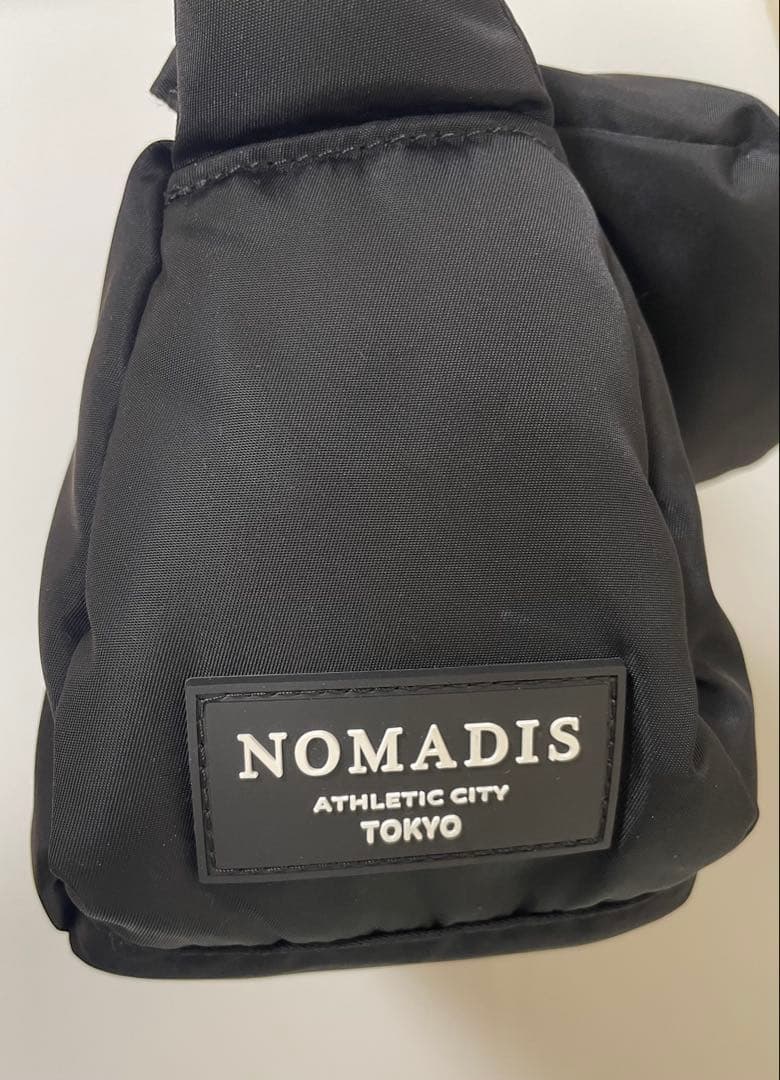 NOMADIS LUCK ショルダーバッグ