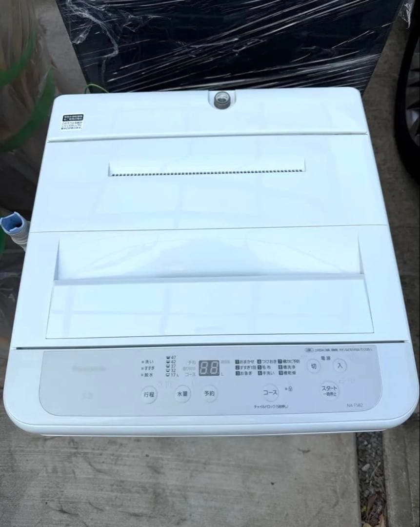 美品【2024年製】パナソニック NA-F5B2 全自動洗濯機 5kg