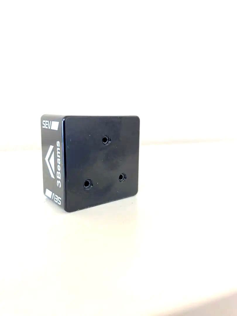 SEV 3 BEAMS セブ 3ビーム