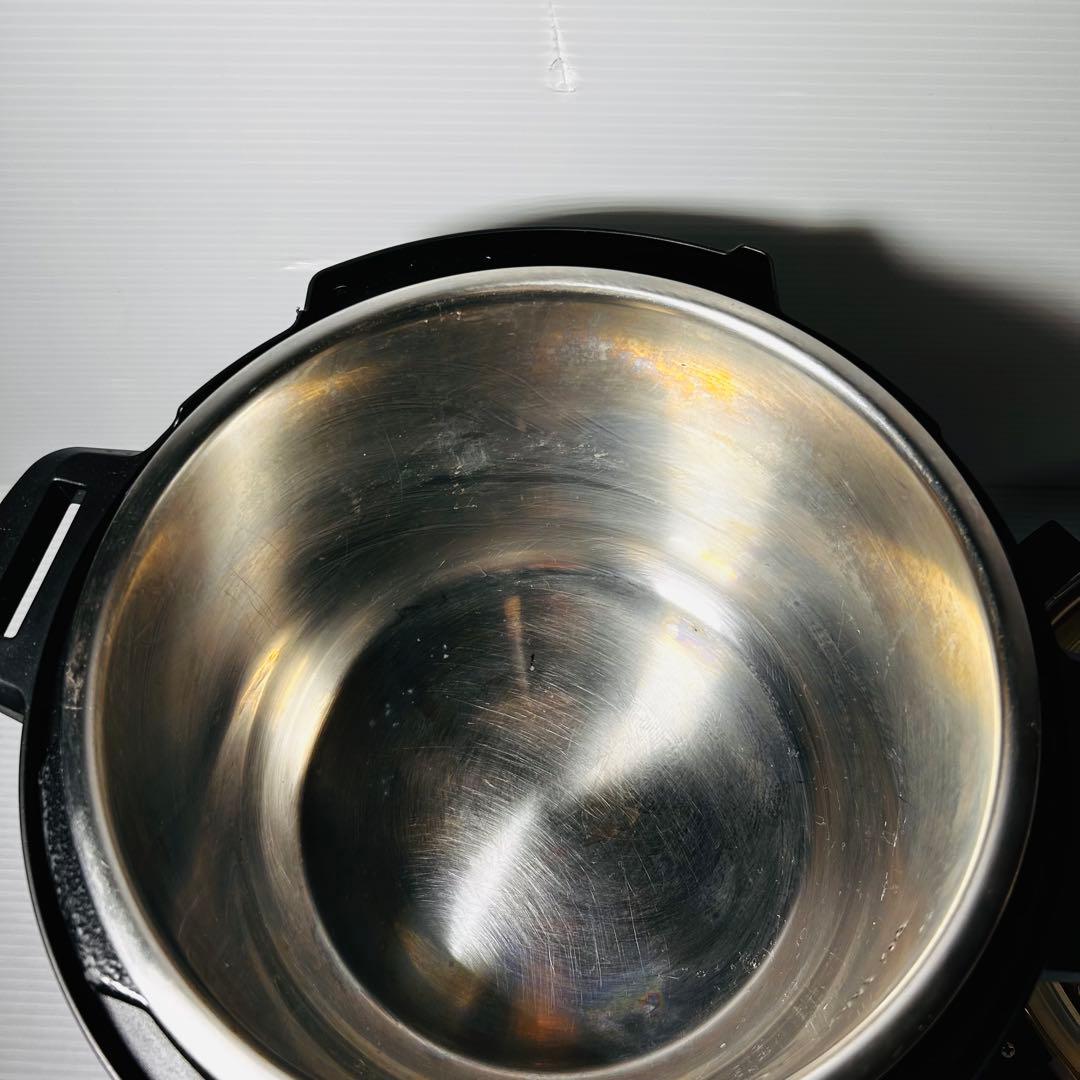 【貴重】インスタントポット　ダースベイダー　電器圧力鍋　スターウォーズ