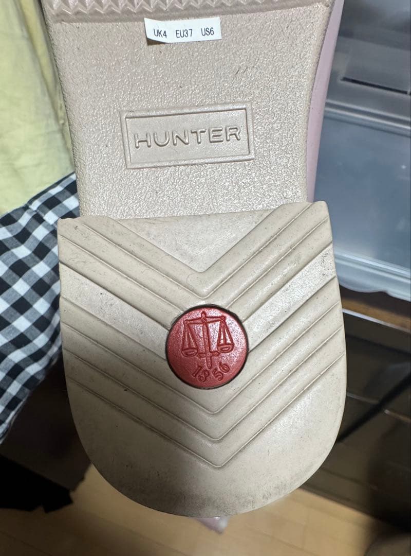 23cm HUNTER 薄いピンク　バックル付きロングブーツ