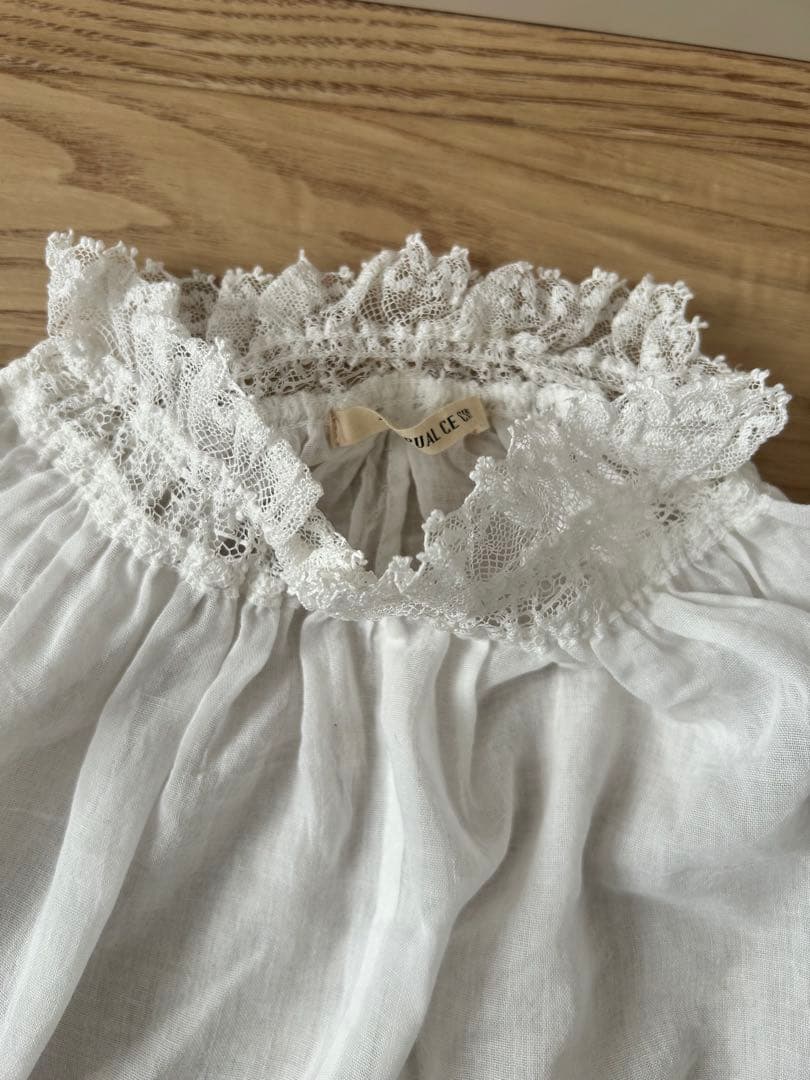 新品未使用　PUAL CE CIN 襟袖レースプチハイネックブラウス