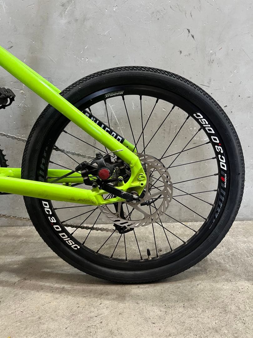 ミニベロ　CANNONDALE キャノンデール　フーリガン 20インチ