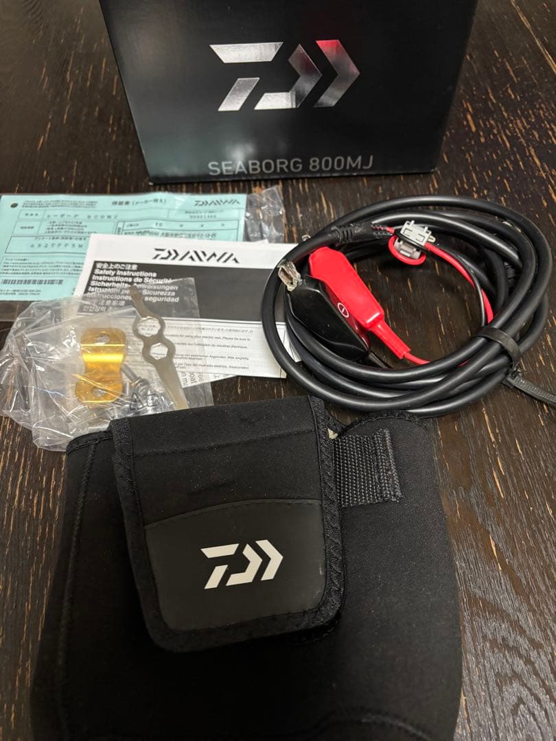 DAIWA SEABORG８００MJ 電動リール
