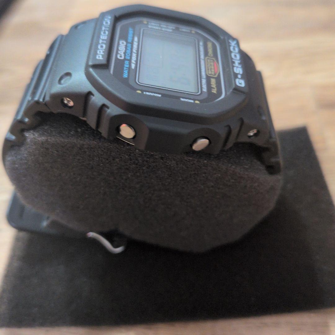 CASIO G-SHOCK 3229　DW-5600E
