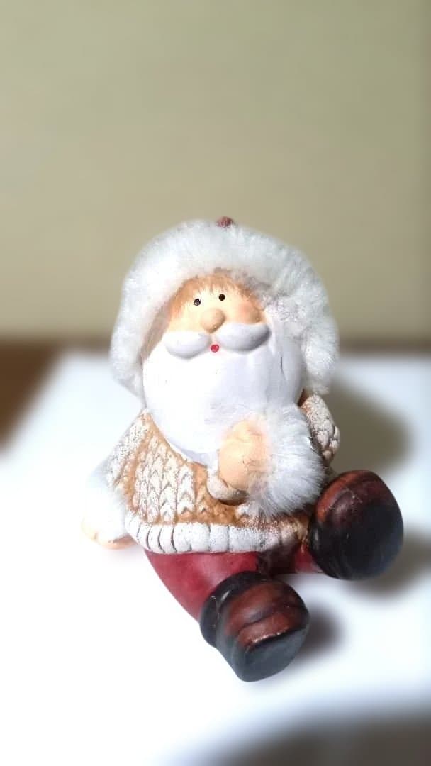 【アンティーク風】【Buone Feste】 フワフワサンタ 陶器置物4セット