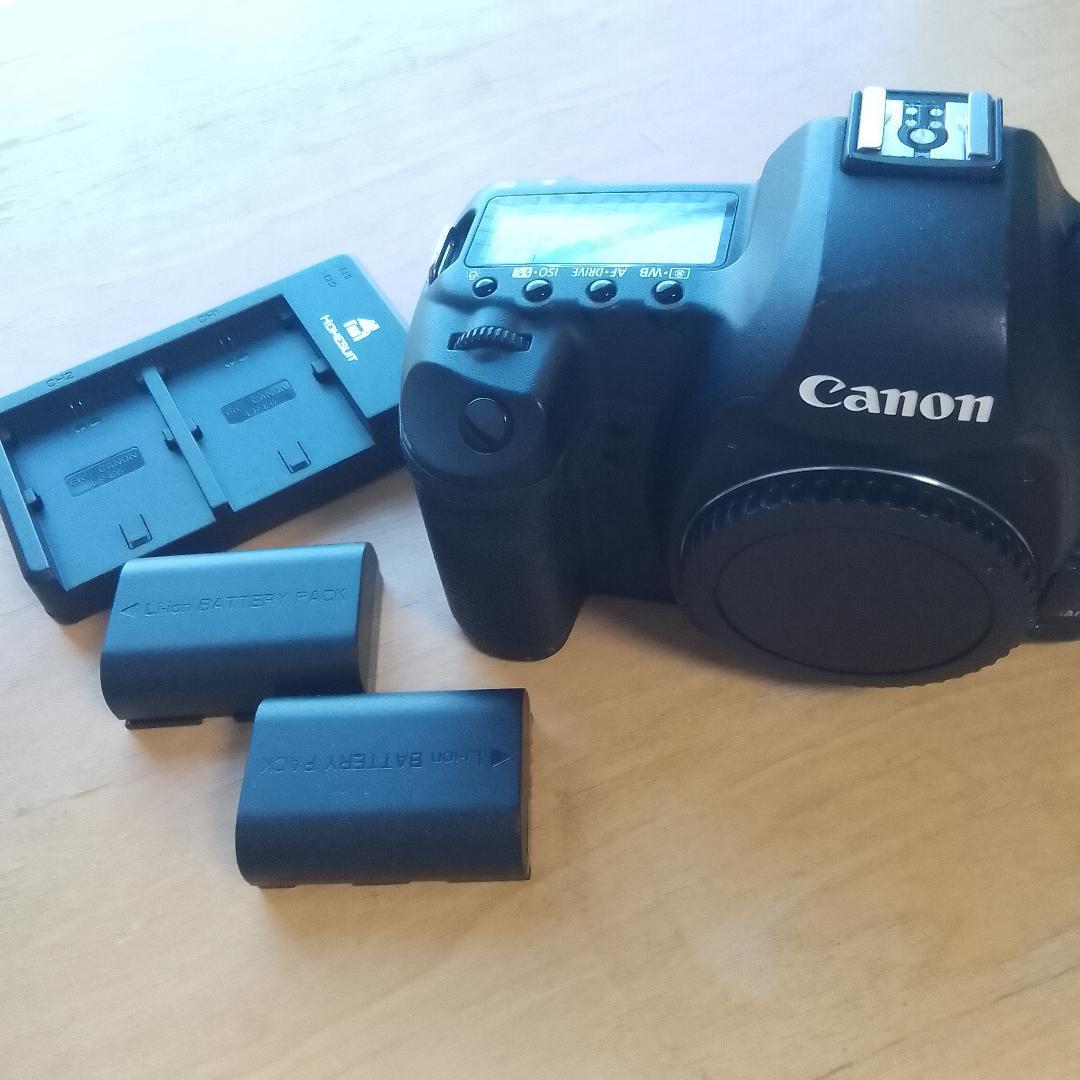 Canon デジタル一眼レフカメラ EOS 5D MarkⅡ
