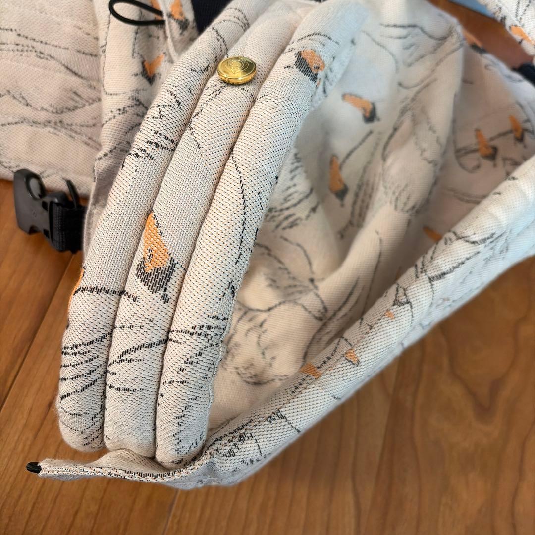 アーティポッペ　抱っこ紐　スワン