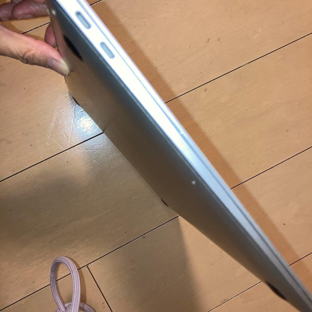 13インチ MacBook Air シルバー