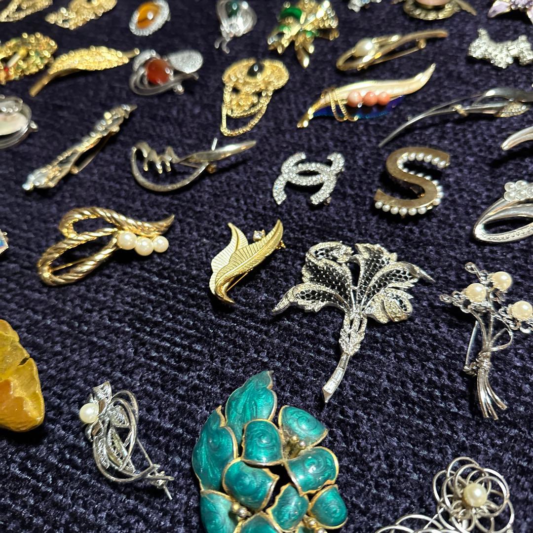 【vintage】ブローチ　まとめ売り　100点以上　大量