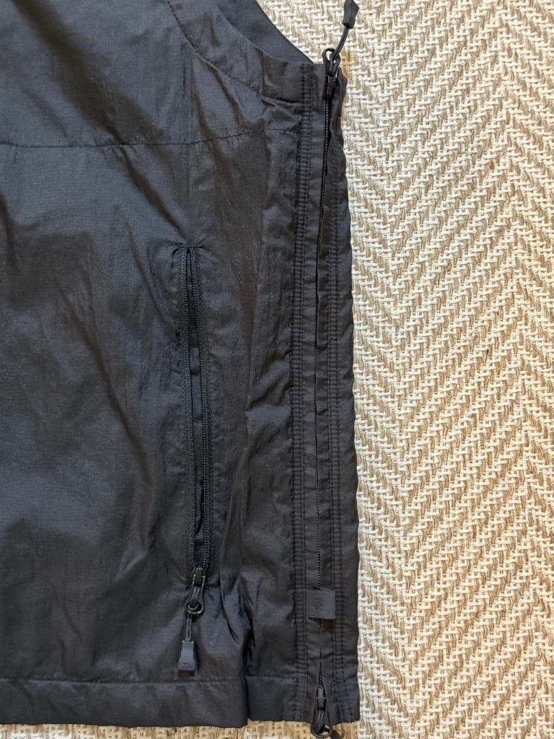 トップス DAIWA PIER39 TECH WIND SHELL VEST