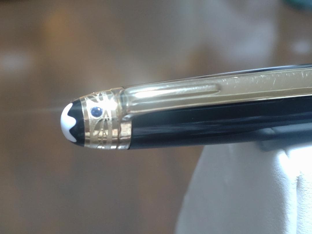 MONTBLANC　スペシャルブルーサファイアボールペン　本革ケース　化粧箱入り