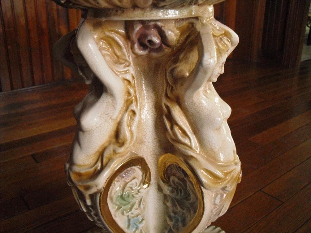 イタリア製 優雅なロココ様式サイドテーブル☆女神金彩クラック塗装オブジェ置物