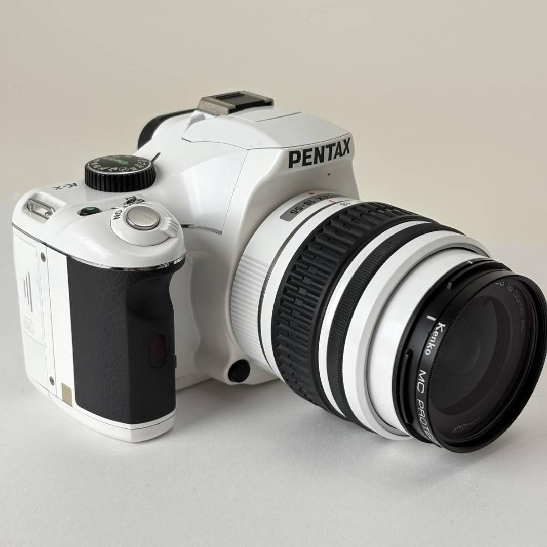 PENTAX K-x ホワイト デジタル一眼レフ　Wi-Fiカード付き 040