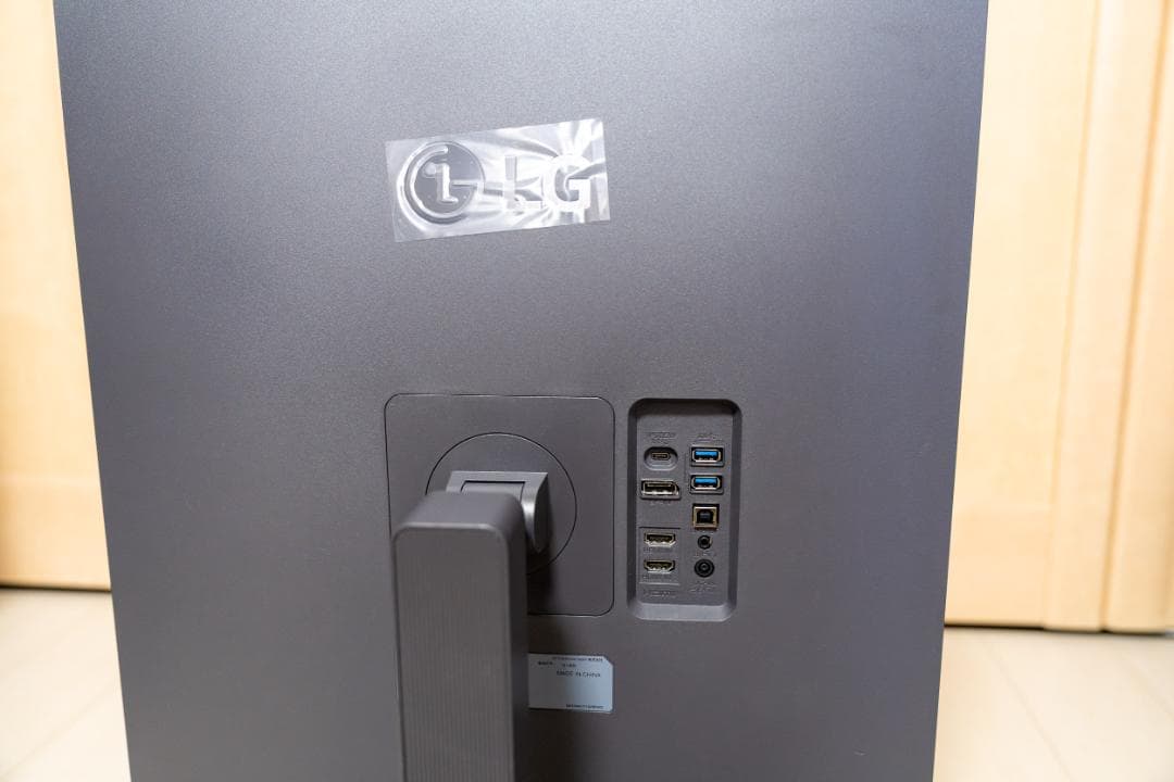 【中古・美品】LG 28MQ750-C 27.6インチ