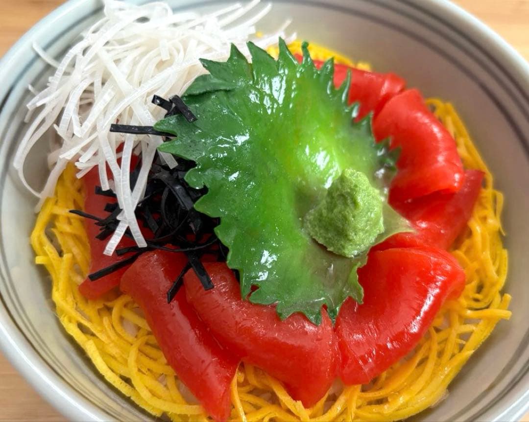 SALE✩.*˚イワサキ・ビーアイ 岩崎(株) 食品サンプル マグロ丼 置物